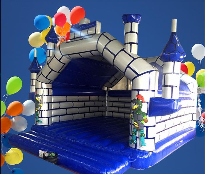 Large Adult Turreted Castle 8m x 8m 1405