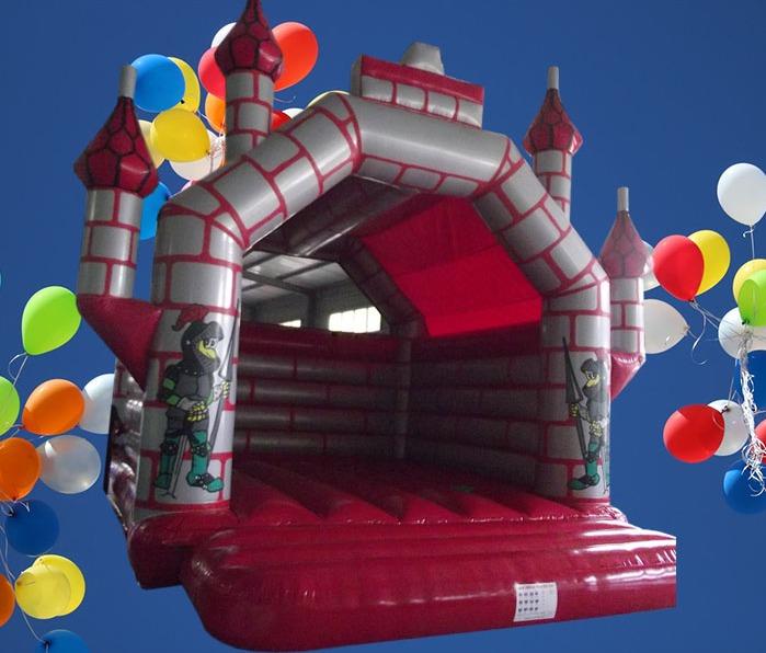Red and Silver Turreted 6m x 6m Bouncy Castle 1313